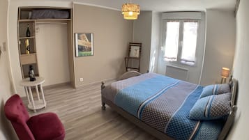 2 quartos, quartos à prova de som, ferros/tábuas de passar roupa