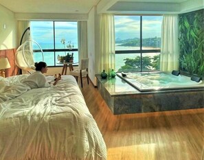 Presidential Suite, Hot Tub, Sea View | Deep soaking bathtub