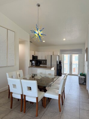 Dining - Best of Bimini - Oceanview - 2 Bedroom / 2 Bath (Bimini)