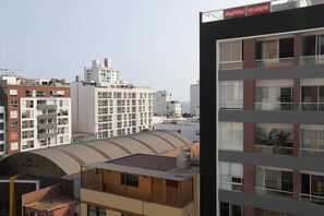 Apartment, 2 Bedrooms | City view