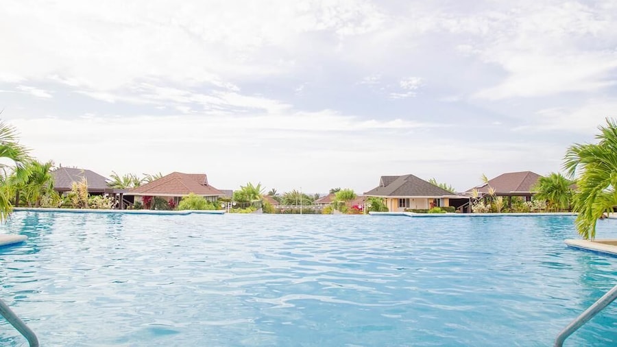 Sea Breeze Villa at Coolshade