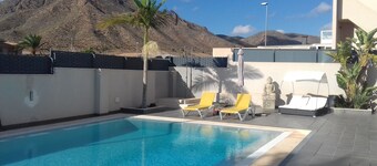 Murcia: Luxury Penthouse Apartment Independent Modern Design and Ocean Views!