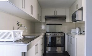 아파트, 침실 3개 | 전용 주방 | 대용량 냉장고, 전자레인지, 오븐, 쿡탑