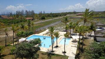Outdoor pool, pool umbrellas