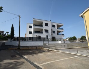 Exterior - Apartments Nadica Deluxe - Malinska (Malinska-Dubasnica)