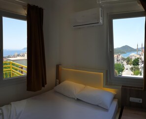 Minibar, iron/ironing board, free WiFi, bed sheets - Limon Pansiyon (Kas)