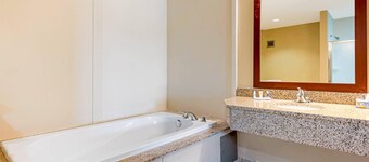 Comfort Inn & Suites Michigan City South