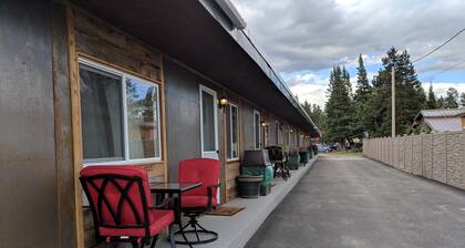 Yellowstone Studio # 4. Just One Mile From Yellowstone's Main Entrance
