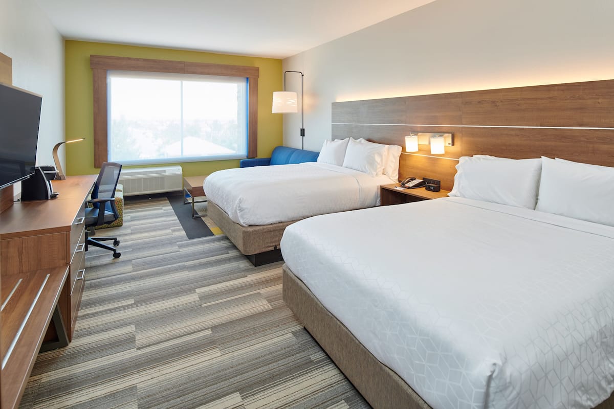 Premium bedding, pillow-top beds, in-room safe, desk