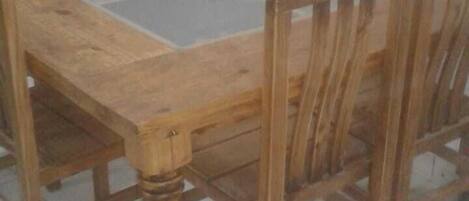 Appartement | Dineren op de kamer