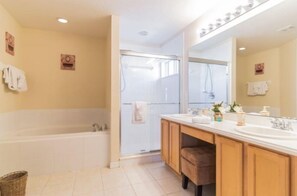 Casa | 5 habitaciones, escritorio y wifi gratis 