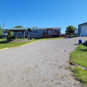 Property grounds - Rathbun Lake, Antler Acres Rental - 2 bedroom, 2 bath (Moravia)