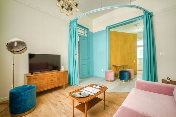 Luxury Apartment | Living room | LED TV - Keramos Athens (Athens)