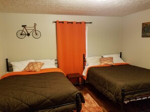 3 Schlafzimmer, Bügeleisen/Bügelbrett, WLAN, Bettwäsche