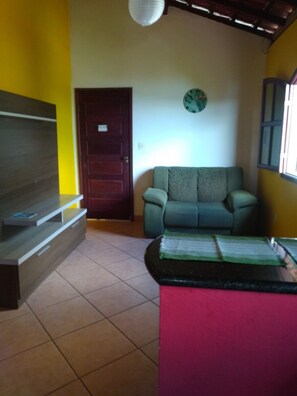 TV - HIGH FROM THE MARINES ..... (Angra dos Reis)