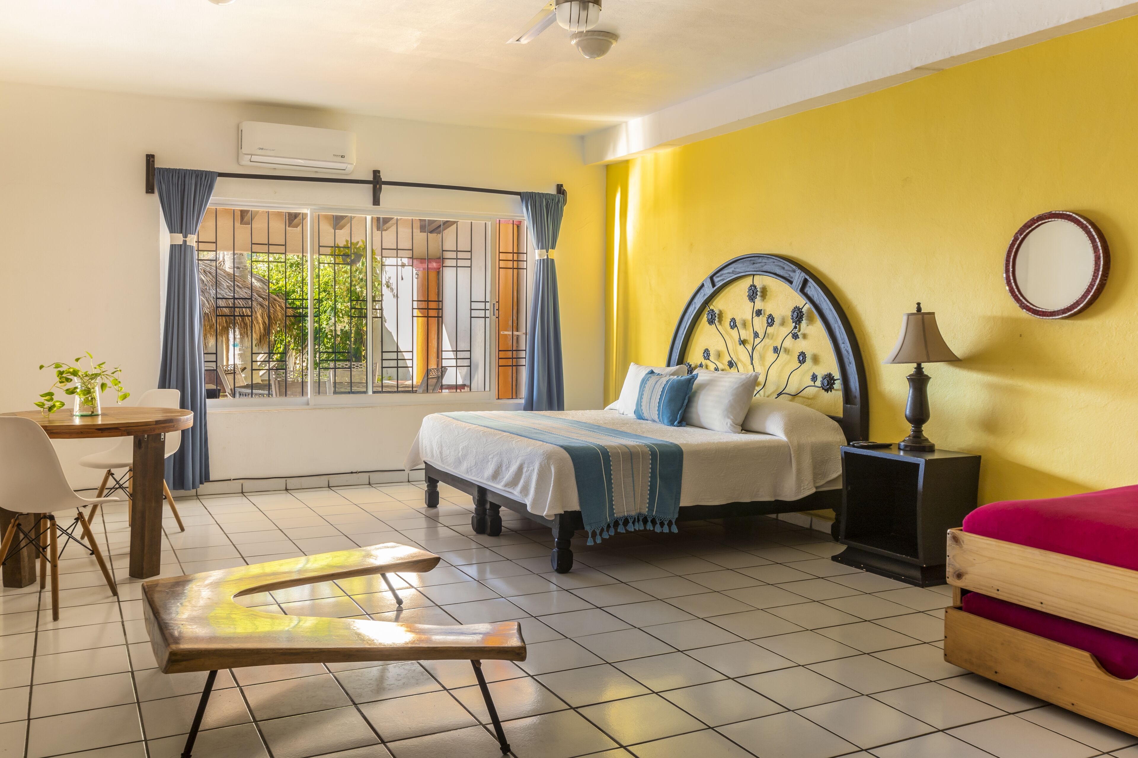 ocean front villa | free wifi, bed sheets