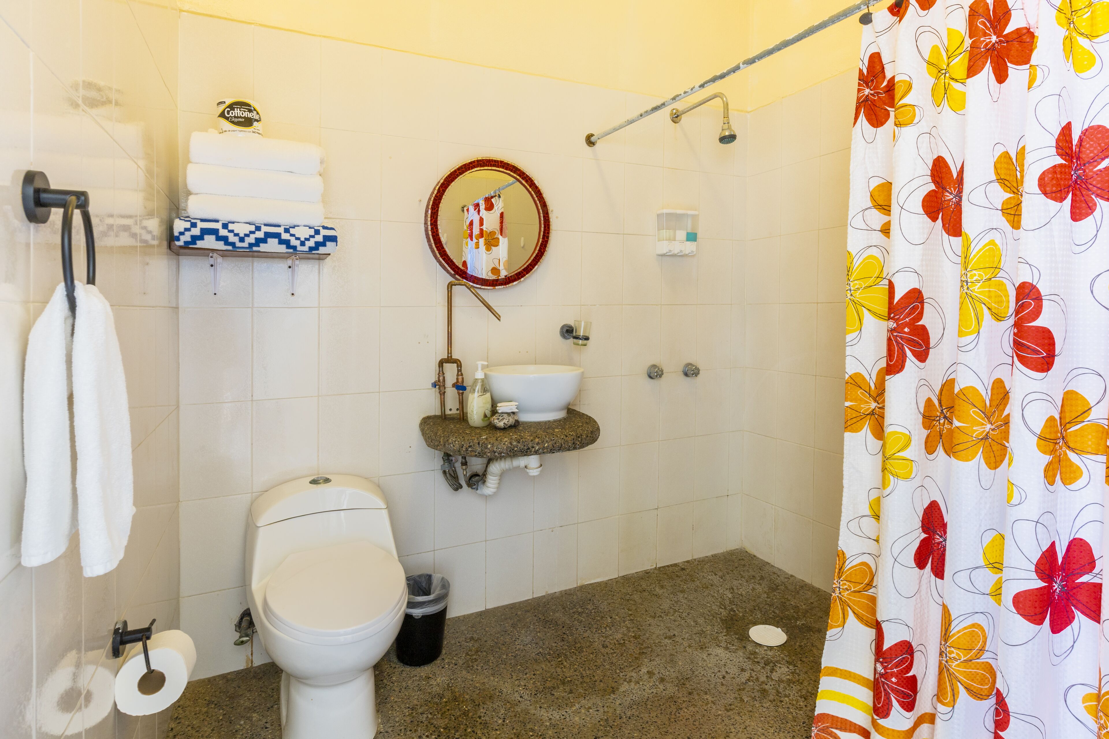 ocean front condo | bathroom | shower, free toiletries, towels