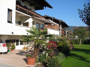 Exterior - Apartment 1st floor left - Guesthouse Johanna (Bad Wiessee)