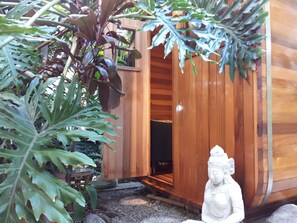 Property grounds - Alaya Ascend  |  Ubud 1-bedroom Bungalow |  Sunshine Coast Retreat (Eudlo)