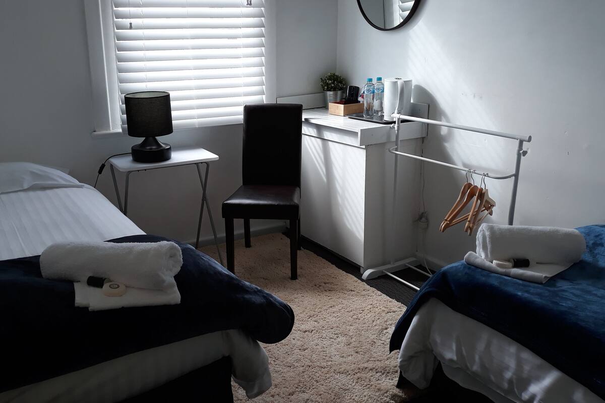 Single Room, 2 Twin Beds (Room 5) | Iron/ironing board (on request), individually decorated