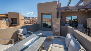 Townhouse, Beberapa Tempat Tidur (Red Rock Rooftop) | Teras/patio