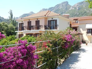 Exterior - Stella Bay (Samos)