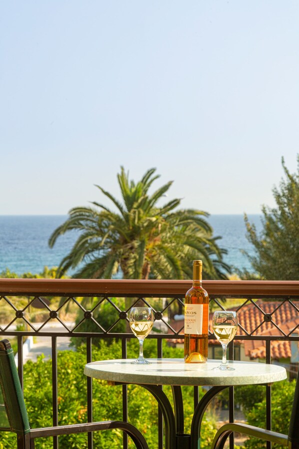 Property grounds - Stella Bay (Samos)