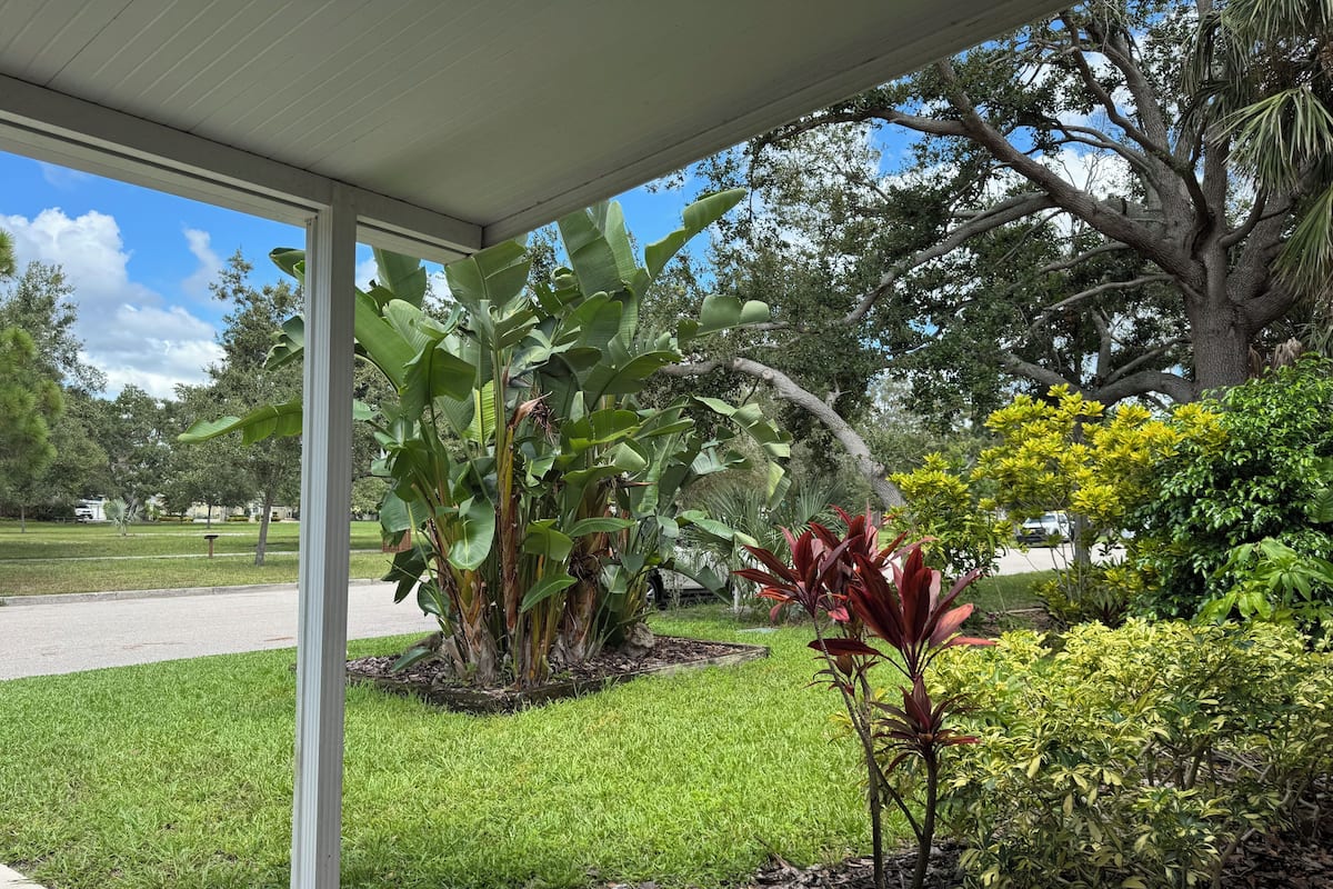 Family Villa | 1 bedroom, iron/ironing board, free WiFi, bed sheets