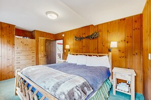 4 bedrooms, Internet, bed sheets