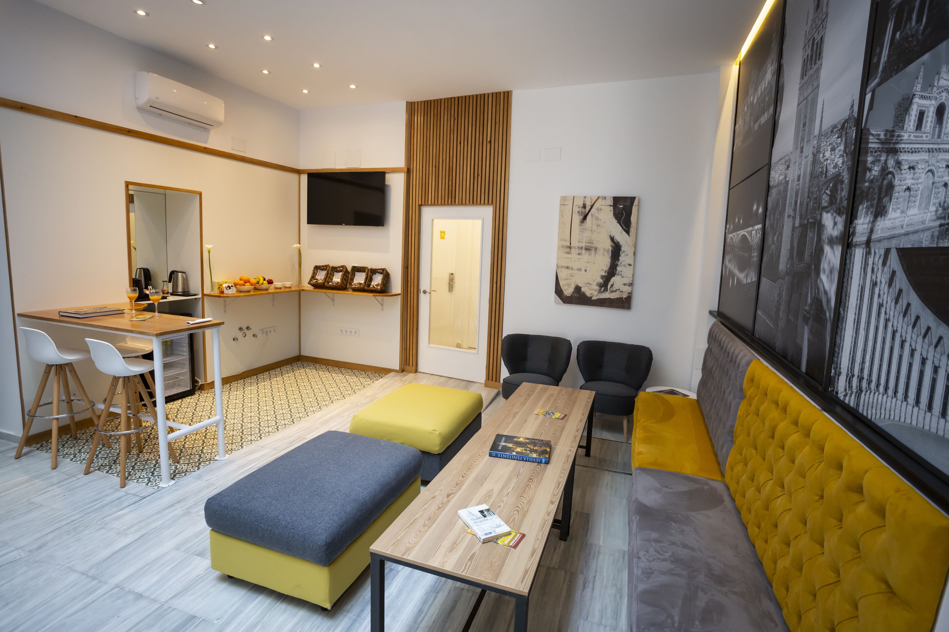 Photo - Basic Hotel Sevilla Catedral