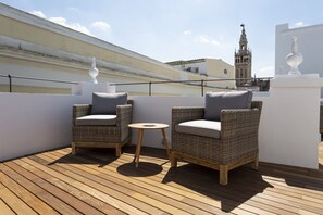 Porch - Basic Hotel Sevilla Catedral (Seville)