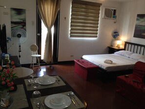 WiFi - Exclusive Studio Condo Self Check-In anytime* (Muntinlupa)