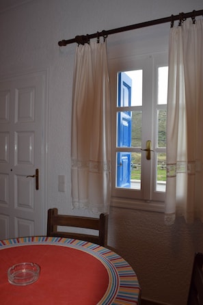 تناول الطعام