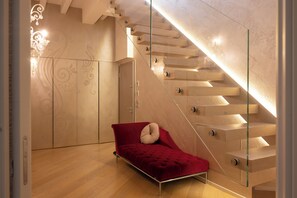 Panoramic Penthouse | Living area | TV - L'Angelica Holiday Home (Desenzano del Garda)