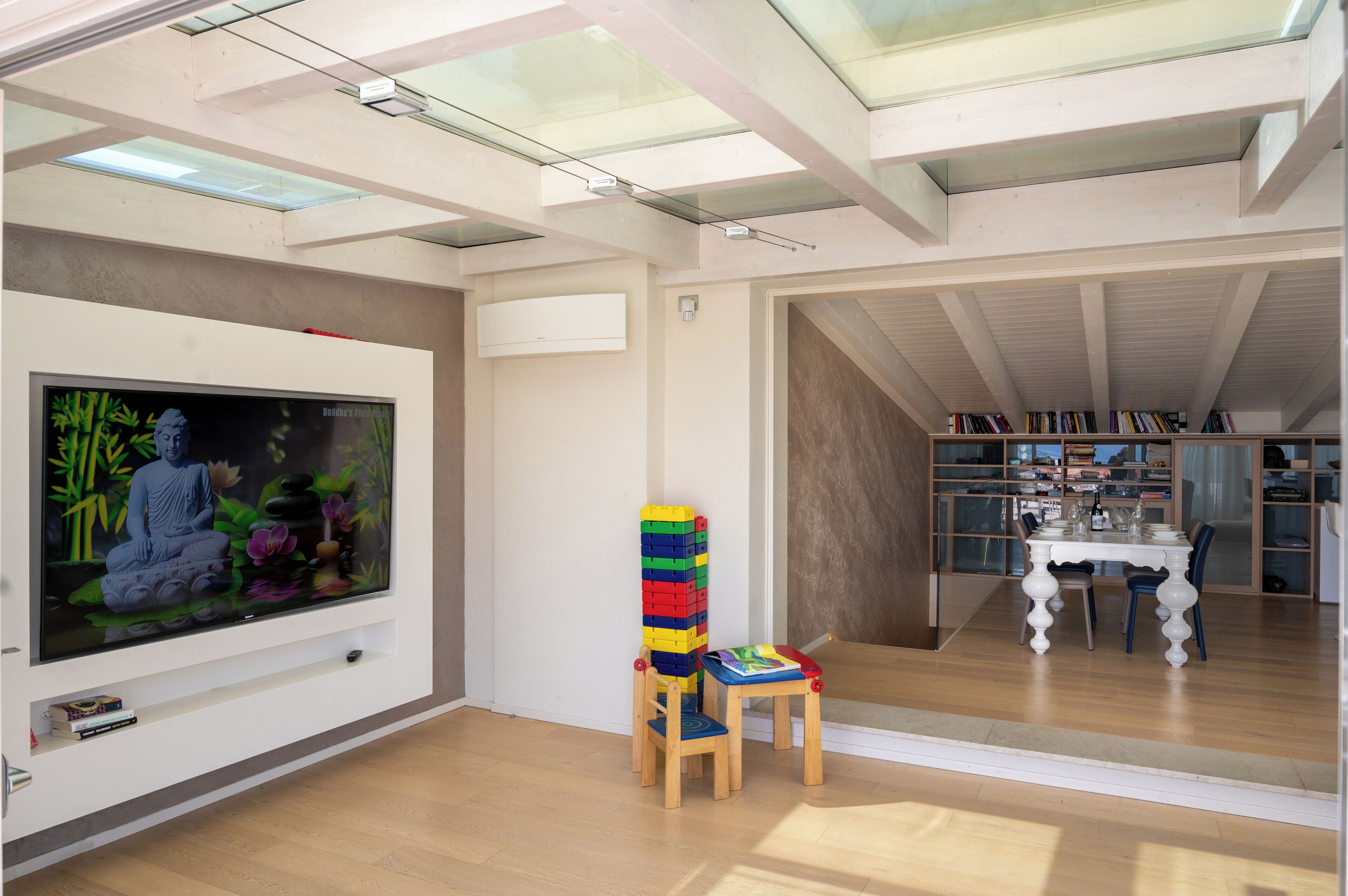 Panoramic Penthouse | Living area | TV