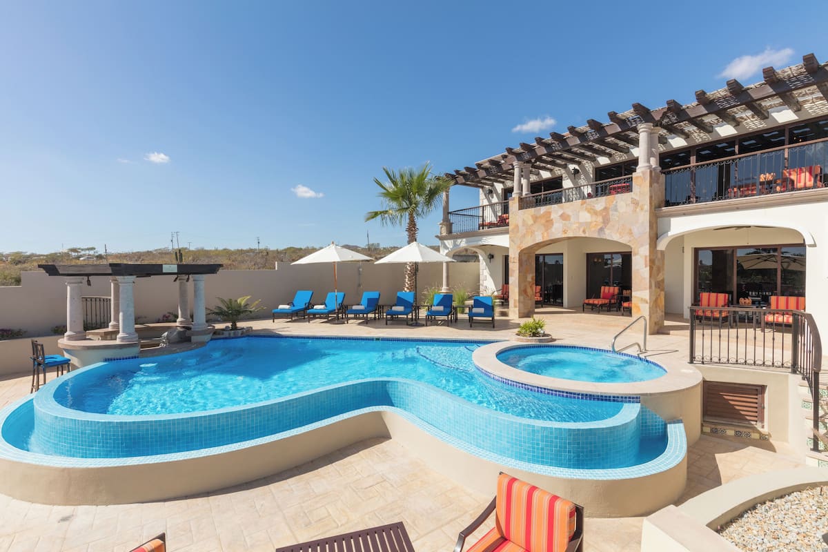 Signature-Haus, 4 Schlafzimmer, eigener Pool, Meerblick | Terrasse/Patio