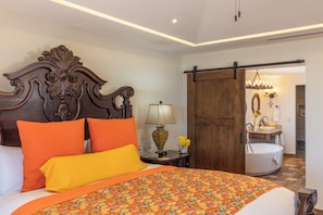 Signature House, 4 Bedrooms, Private Pool, Ocean View | Premium bedding, minibar, in-room safe, individually decorated