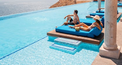 Vista Encantada Spa Resort & Residences