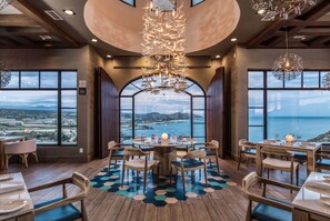 Restaurant - Vista Encantada Spa Resort & Residences (Cabo San Lucas)