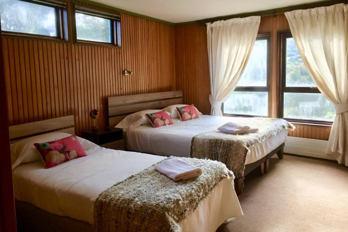 Superior Triple Room, Berbilang Katil | Wi-fi percuma, cadar katil 
