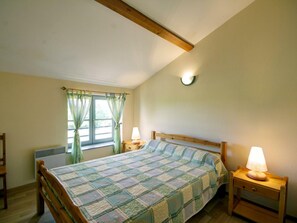 6 bedrooms, free WiFi