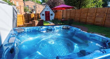 Hot tub, Highlands-Restaurant Row Churchill Downs, Zoo, Bellarmine, Downtown