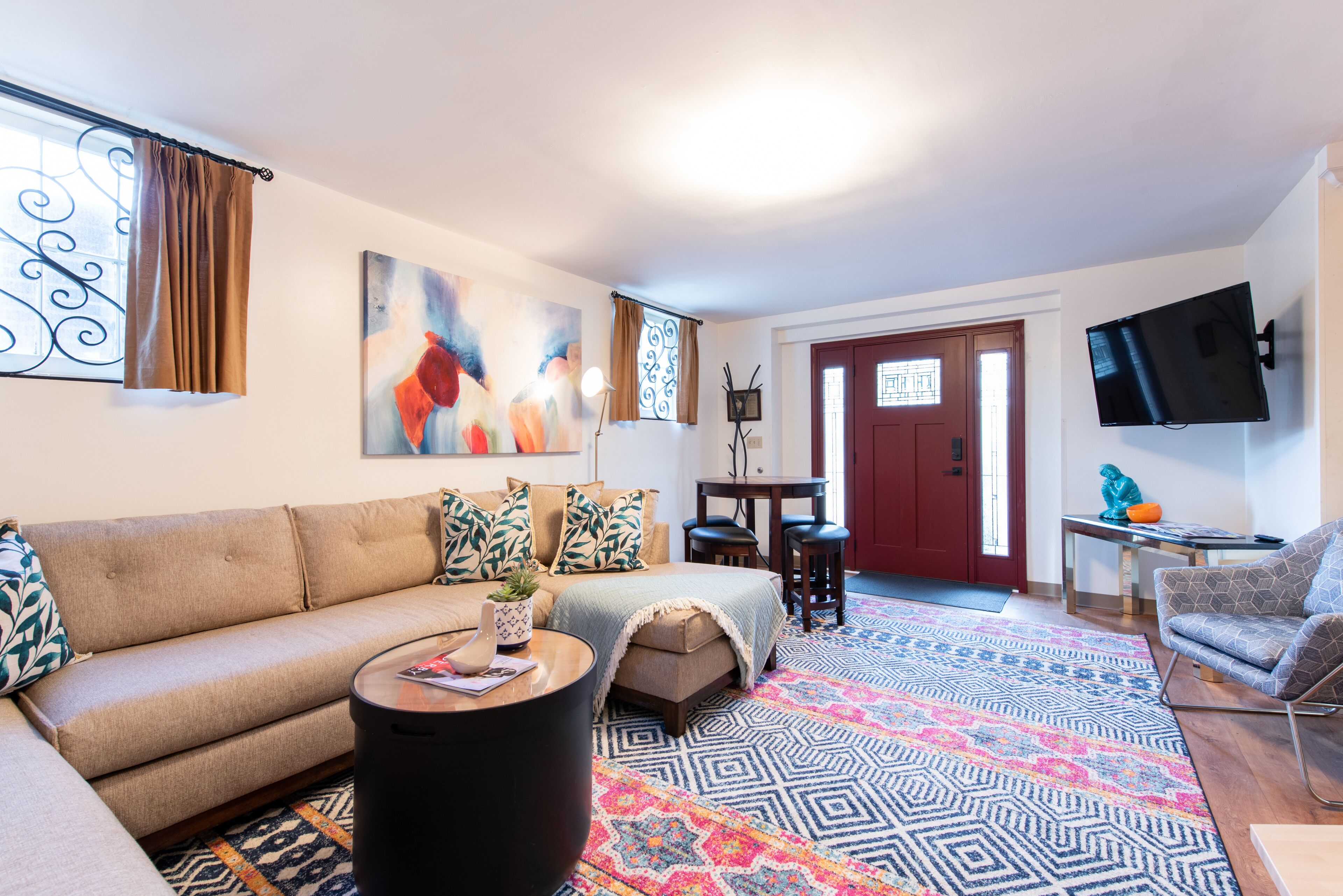 Smart TV, video games, DVD player, books