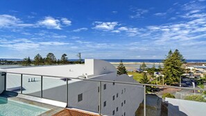 Property grounds - Blue Coral Terrace, Coast Apartment 31 (The Entrance)