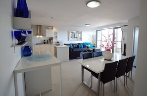 Interior - Blue Coral Terrace, Coast Apartment 31 (The Entrance)
