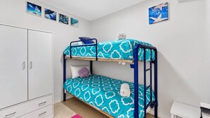 Room - Blue Coral Terrace, Coast Apartment 31 (The Entrance)