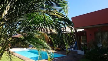 Deluxe House | Garden view