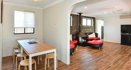 Noraville Summer House