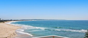 Dolphin Court 12 - East Coast Getaways