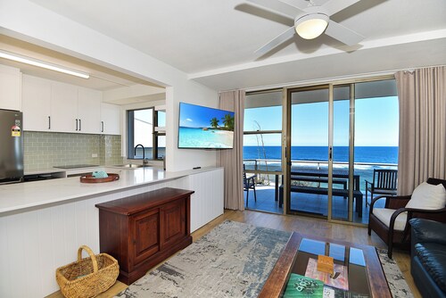 Beachfront on Werrina, The Breakers